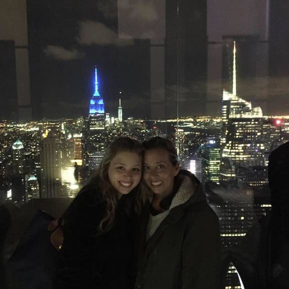 Meet your Posher, Kristen - Picture 1 of 1